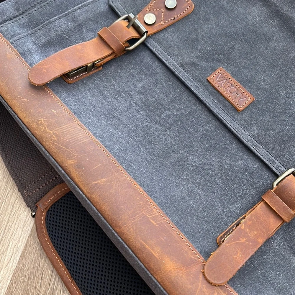 SOLD💢Men's Gray Fabric & Leather Laptop/ Messenger Bag - Picture 7 of 8